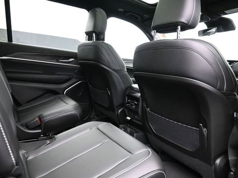 New 2026 Jeep Grand Cherokee L Limited w/ Limited Altitude Package image 25