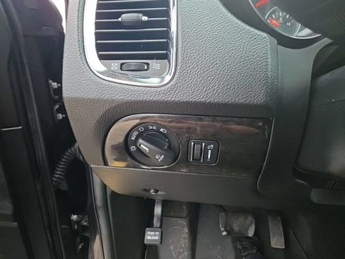 Used 2013 Dodge Durango Crew AWD/4WD image 11