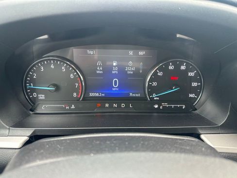 Used 2022 Ford Explorer XLT w/ Class IV Trailer Tow Package image 15