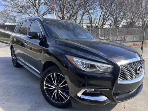 Used 2018 INFINITI QX60 Base 4dr SUV w/ Premium Plus Package image 2