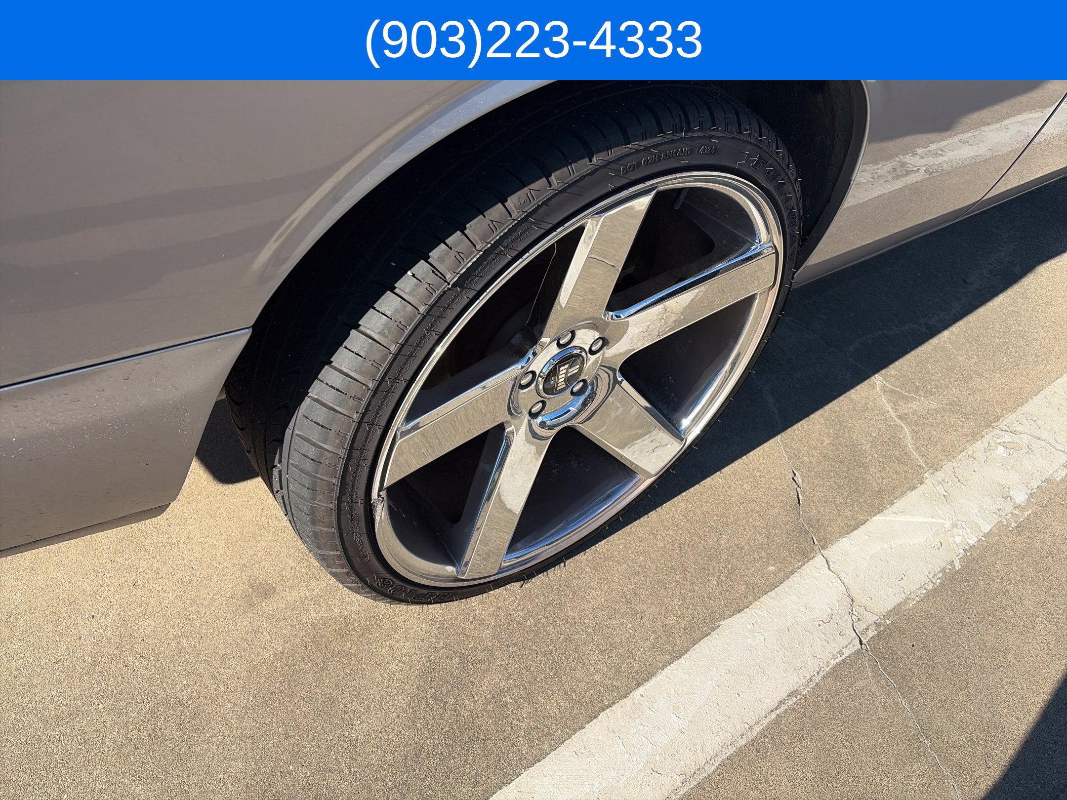 Used 2014 Dodge Challenger SXT w/ Super Sport Group (SS/T) RWD image 9