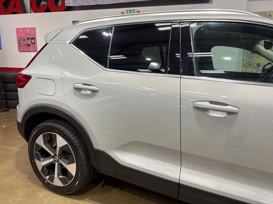 Used 2024 Volvo XC40 B5 Plus AWD/4WD image 68