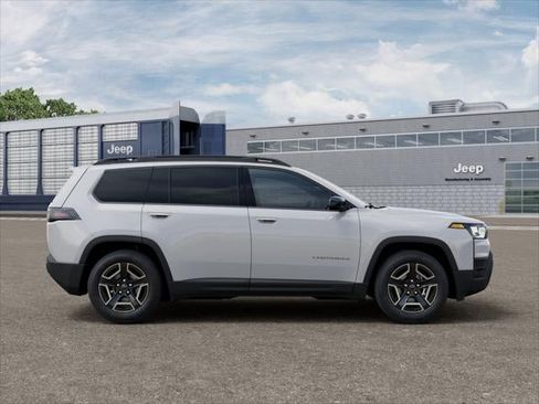 New 2026 Jeep Cherokee Laredo AWD/4WD image 28