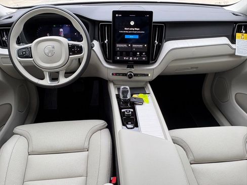New 2026 Volvo XC60 B5 Ultra w/ Protection Package Premier AWD/4WD image 10