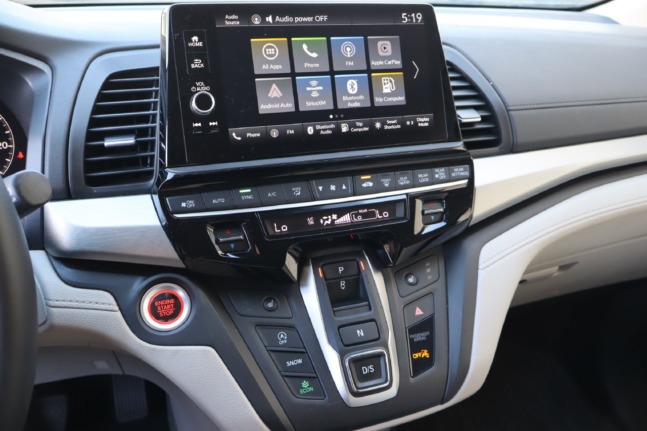 Used 2025 Honda Odyssey EX-L image 8