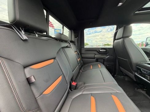 Used 2020 GMC Sierra 2500 AT4 w/ Technology Package AWD/4WD image 37