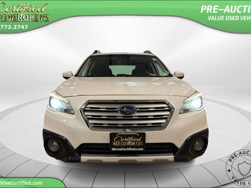 Used 2017 Subaru Outback 3.6R Limited AWD/4WD image 2