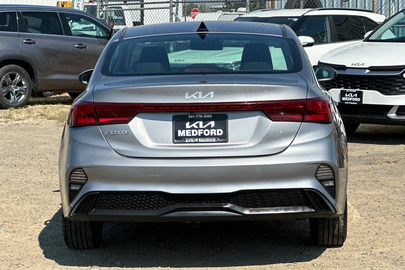 Used 2023 Kia Forte LXS FWD image 5