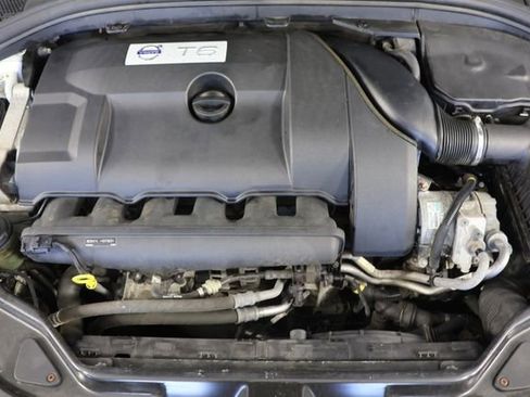 Used 2015 Volvo XC60 T6 Premier Plus AWD/4WD image 25
