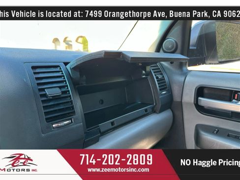 Used 2012 Toyota Sequoia Limited image 28
