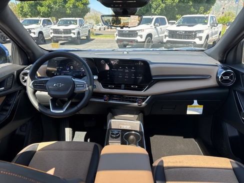 New 2026 Chevrolet Equinox ACTIV w/ Convenience Package III AWD/4WD image 14