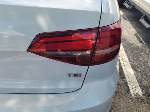 Used 2017 Volkswagen Jetta S FWD image 10