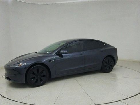 Used 2025 Tesla Model 3 Long Range image 65