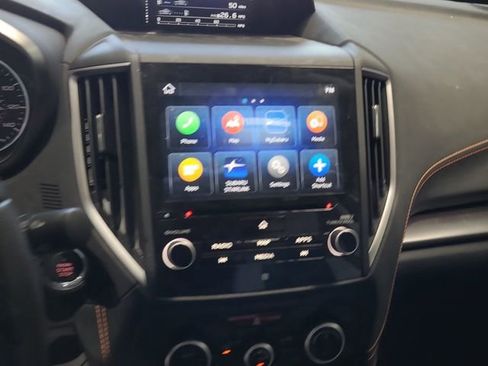 Used 2019 Subaru Crosstrek 2.0i Limited w/ Moonroof Package w/Navigation AWD/4WD image 14