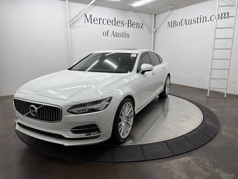 Used 2018 Volvo S90 T6 Inscription w/ Convenience Package AWD/4WD image 3