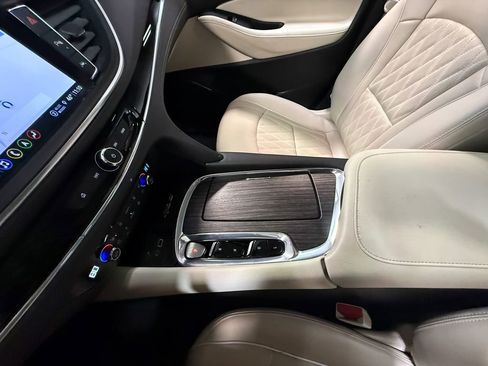 Used 2023 Buick Enclave Avenir image 86