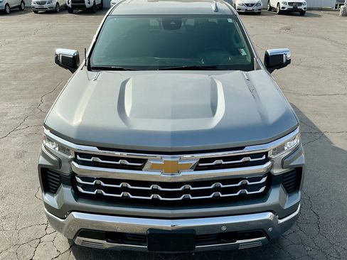 Used 2025 Chevrolet Silverado 1500 LTZ image 11