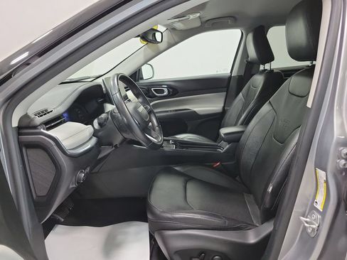 Certified 2022 Jeep Compass Limited AWD/4WD image 25