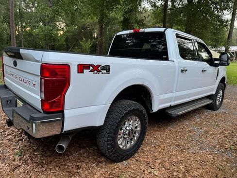 Used 2021 Ford F350 XLT w/ XLT Premium Package AWD/4WD image 2