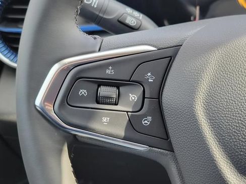New 2026 Chevrolet Trax LT w/ Sunroof Package FWD image 16