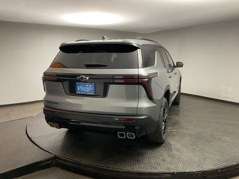 New 2026 Chevrolet Traverse LT w/ Midnight/Sport Edition image 7