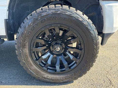 Used 2021 RAM 1500 Big Horn image 3