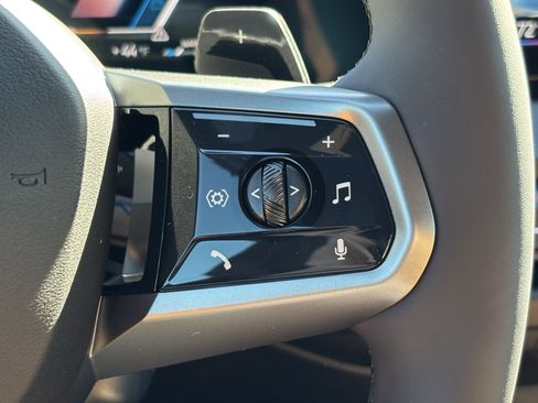 Used 2026 BMW X3 xDrive30 w/ Premium Package image 22