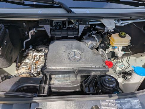 New 2025 Mercedes-Benz Sprinter 2500 image 11