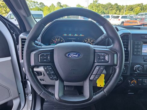 Used 2018 Ford F150 XLT w/ Equipment Group 301A Mid AWD/4WD image 16