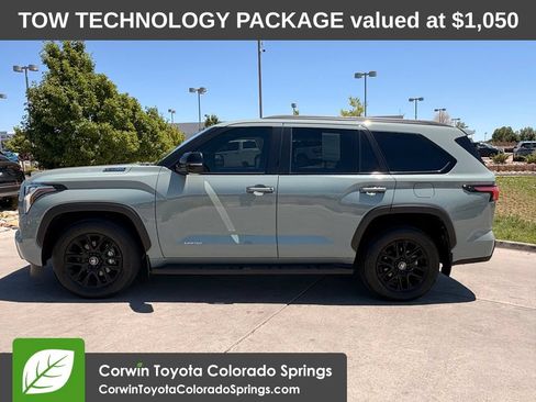 Used 2025 Toyota Sequoia Limited w/ Tow Technology Package AWD/4WD image 5