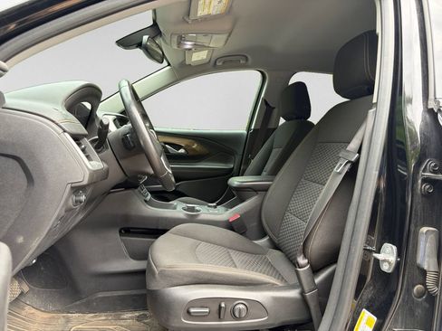 Used 2019 GMC Terrain SLE w/ Driver Convenience Package AWD/4WD image 15