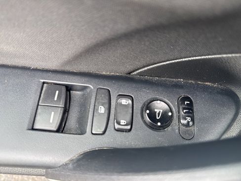 Used 2019 Honda Civic EX image 22