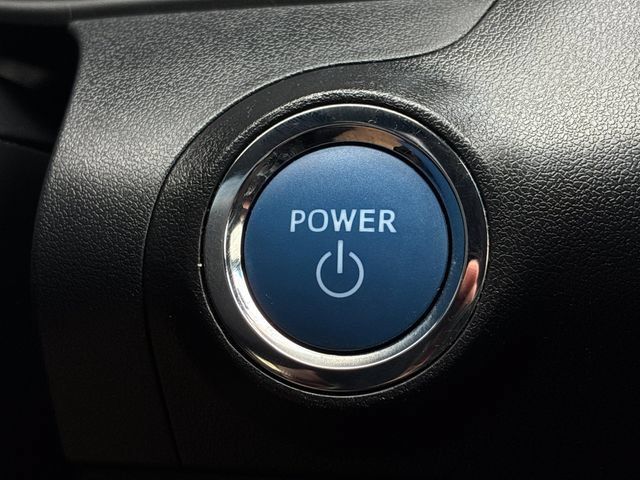 Used 2020 Toyota Avalon XLE w/ Preferred Accessory Package FWD image 22