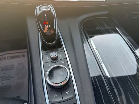 Used 2023 Cadillac Escalade Sport w/ LPO, ONYX Package image 24