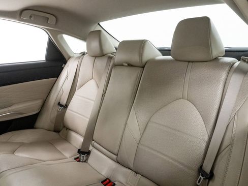 Used 2020 Toyota Avalon Limited w/ Advanced Safety Package FWD image 29
