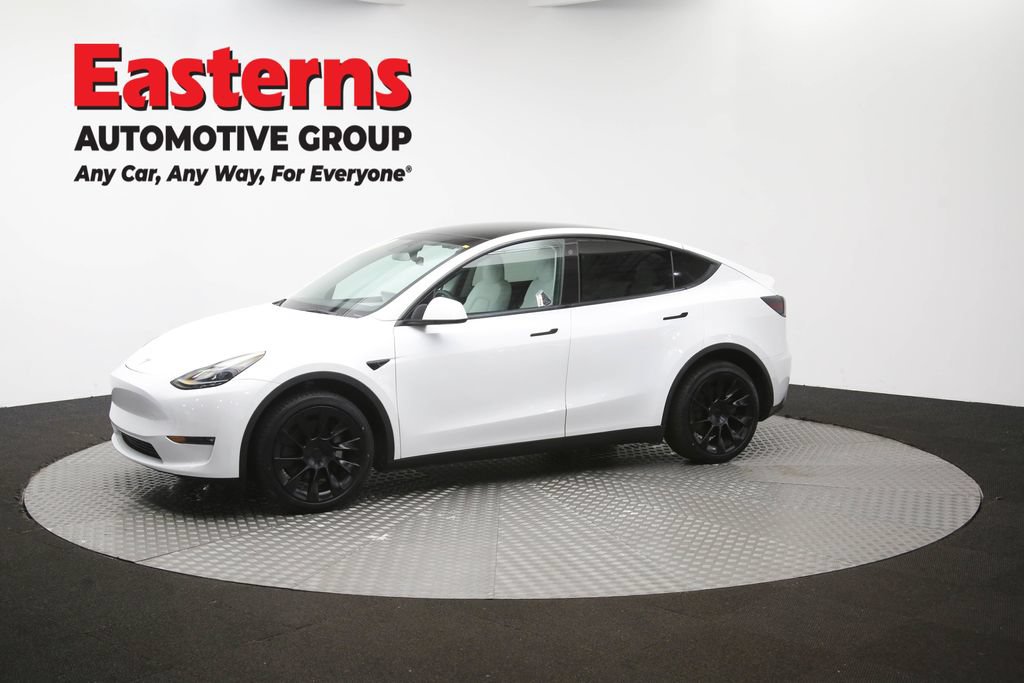 Used 2022 Tesla Model Y Long Range AWD/4WD image 54