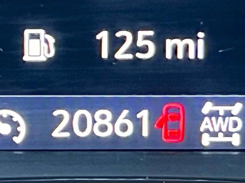 Used 2023 GMC Acadia SLT w/ Preferred Package image 27