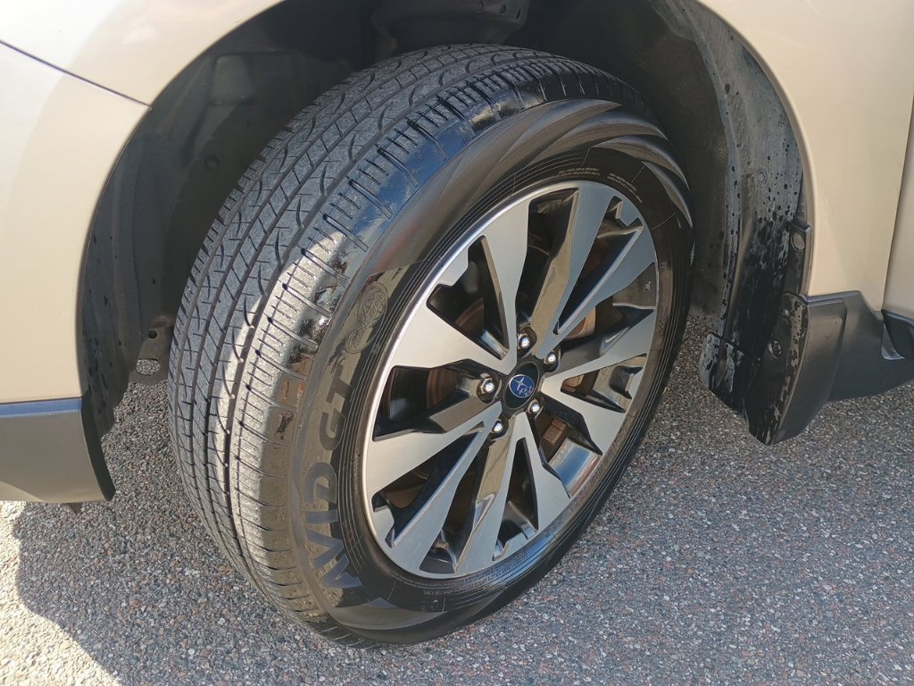 Used 2017 Subaru Outback 2.5i Limited AWD/4WD image 10