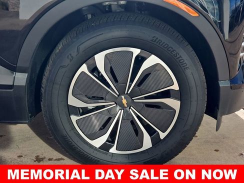 New 2024 Chevrolet Blazer EV LT AWD/4WD image 39
