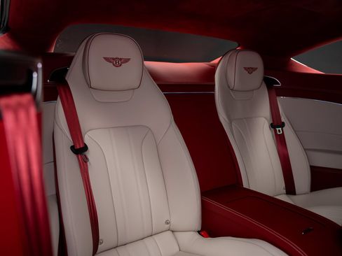Used 2023 Bentley Continental GT Azure AWD/4WD image 65