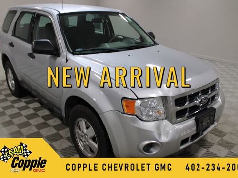 Used 2011 Ford Escape XLS w/ 101A Rapid Spec Order Code image 1