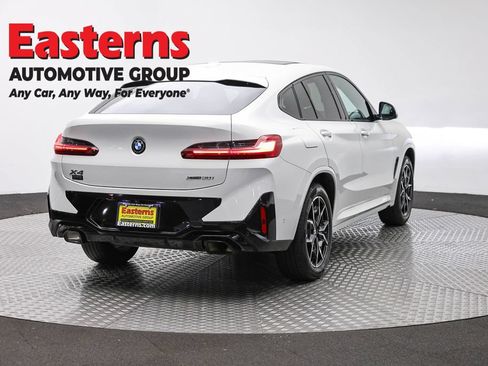 Used 2024 BMW X4 xDrive30i w/ Premium Package AWD/4WD image 5