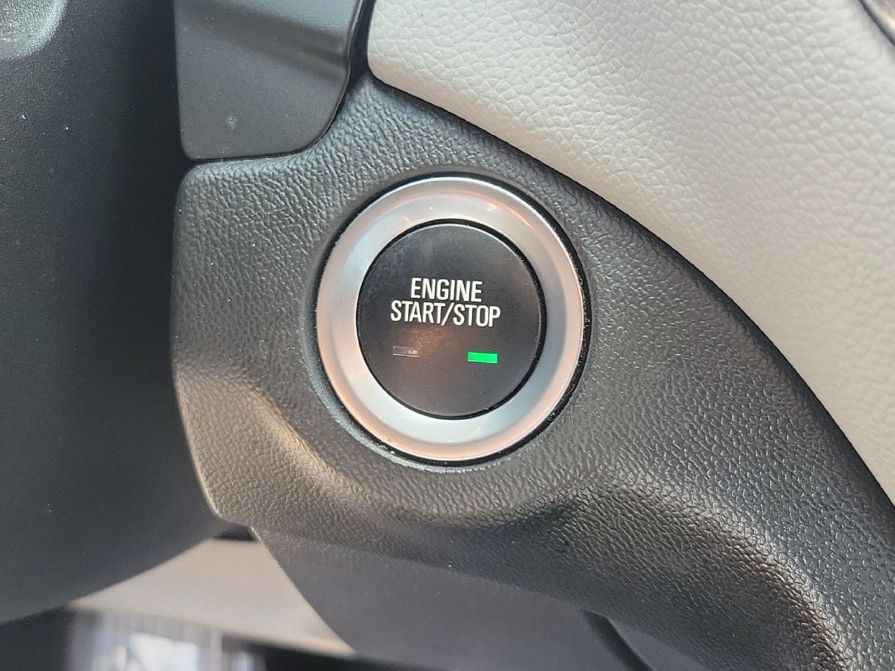 Certified 2021 Chevrolet Equinox LS w/ LS Convenience Package FWD image 28