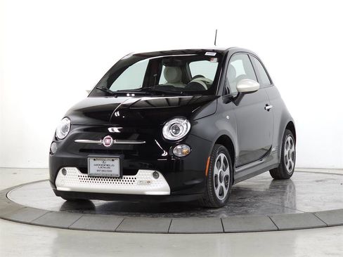 Used 2016 FIAT 500 e image 4