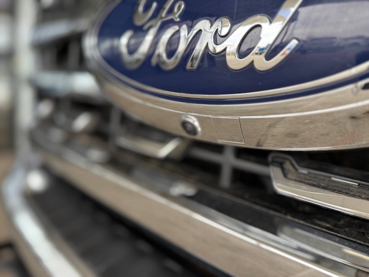 Used 2024 Ford F350 Lariat AWD/4WD image 25