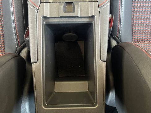 Certified 2025 Nissan Kicks SR AWD/4WD image 25