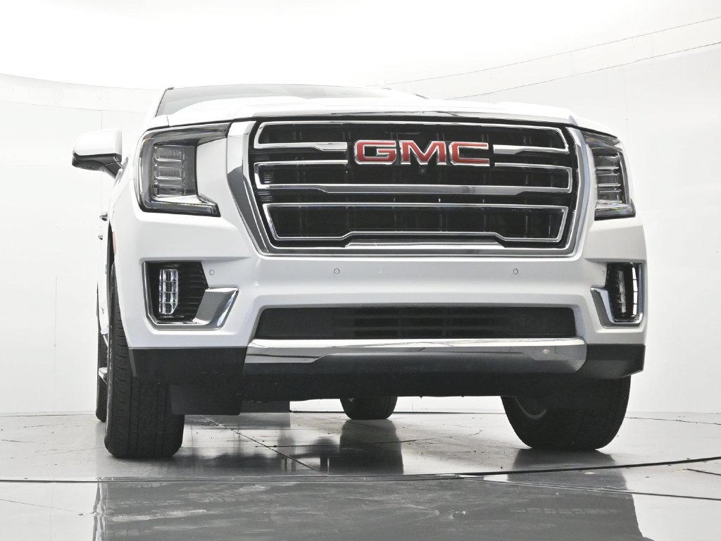 Used 2024 GMC Yukon SLT w/ SLT Luxury Package AWD/4WD image 40