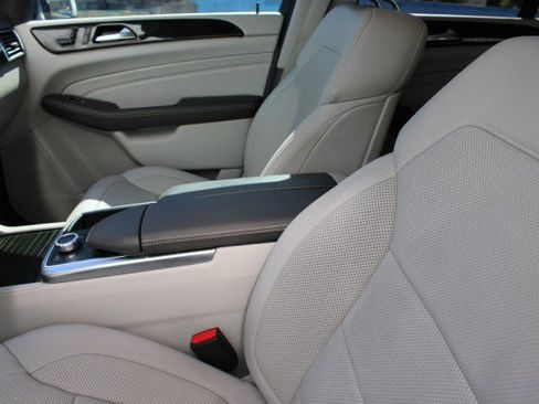 Used 2015 Mercedes-Benz ML 350 2WD image 26