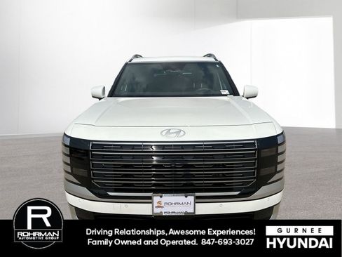 Used 2026 Hyundai Palisade Calligraphy image 3