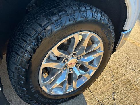 Used 2022 GMC Sierra 1500 SLT image 12